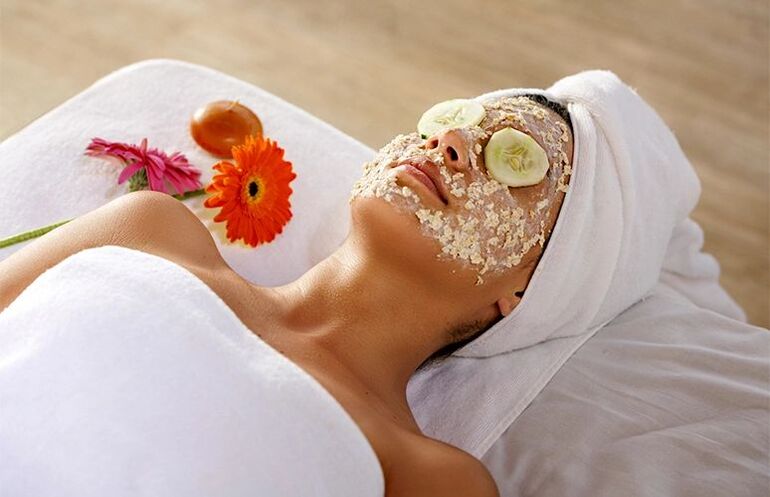 maschera di farina d'avena per il ringiovanimento