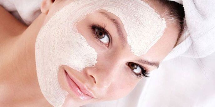 peeling viso per il ringiovanimento